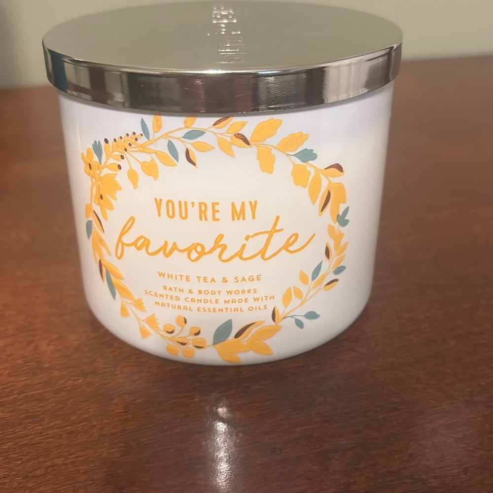 Bath & Body Works White Tea & Sage Candle You're My Favorite 3 Wick 14.5 oz